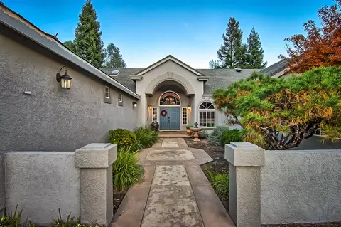 15470 Middletown Park Dr, Redding, CA 96001 photo 4