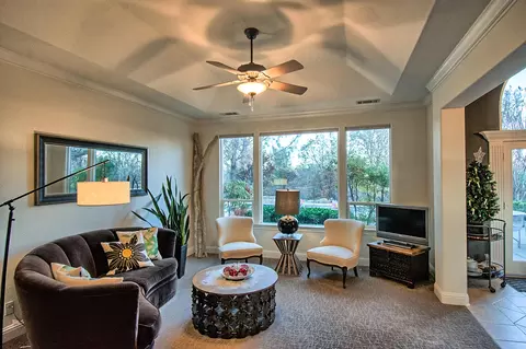 15470 Middletown Park Dr, Redding, CA 96001 photo 8