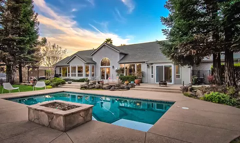 15470 Middletown Park Dr, Redding, CA 96001 photo 25