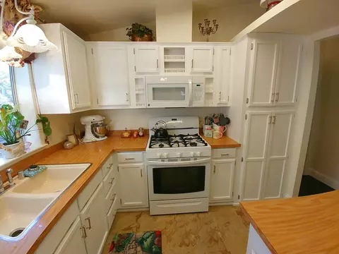 416 Mammoth Path, Redding, CA 96003 photo 16