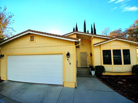 416 Mammoth Path, Redding, CA 96003 photo 1