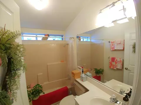 416 Mammoth Path, Redding, CA 96003 photo 18
