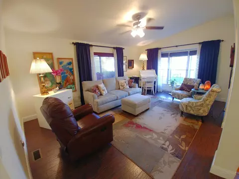 416 Mammoth Path, Redding, CA 96003 photo 6