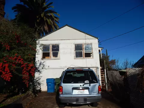 1260 Willis St, Redding, CA 96001 photo 5