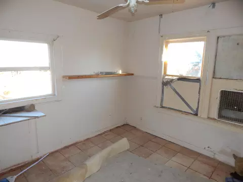 1260 Willis St, Redding, CA 96001 photo 13