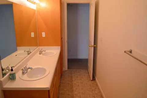 2765 Jasmine Way, Redding, CA 96002 photo 5