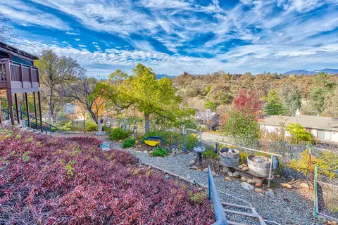 3410 Topaz Ct, Redding, CA 96001 photo 23