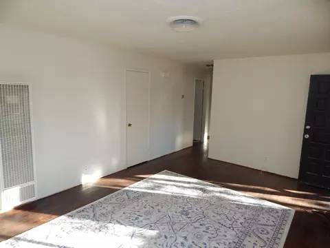 2126 Saturn, Redding, CA 96002 photo 3