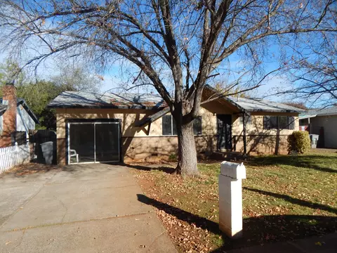 2126 Saturn, Redding, CA 96002 photo 1