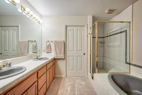 16582 Vladimir Ct, Redding, CA 96001 photo 37