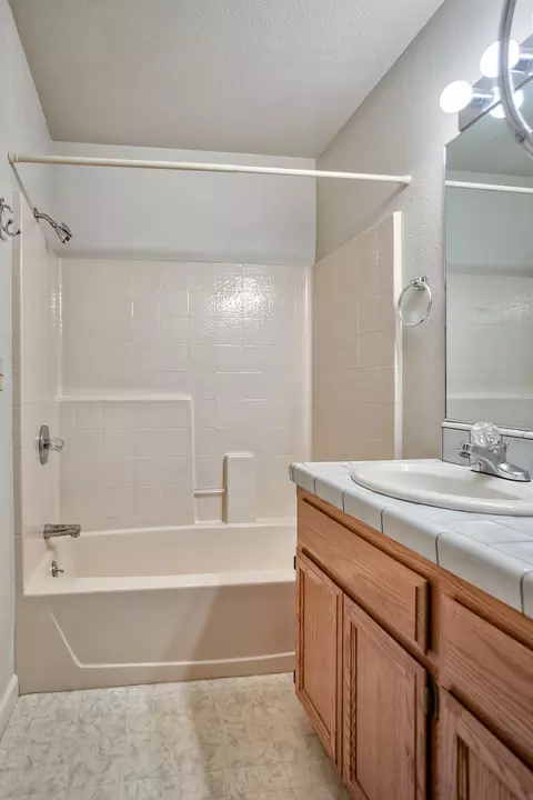 16582 Vladimir Ct, Redding, CA 96001 photo 30