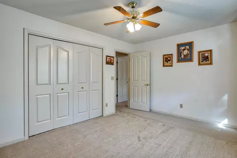 16582 Vladimir Ct, Redding, CA 96001 photo 32