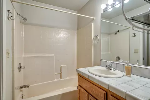 16582 Vladimir Ct, Redding, CA 96001 photo 29