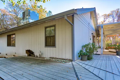 16582 Vladimir Ct, Redding, CA 96001 photo 54