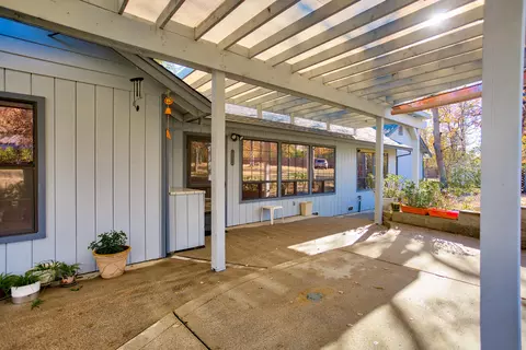 16582 Vladimir Ct, Redding, CA 96001 photo 53