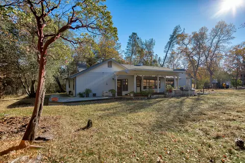 16582 Vladimir Ct, Redding, CA 96001 photo 48