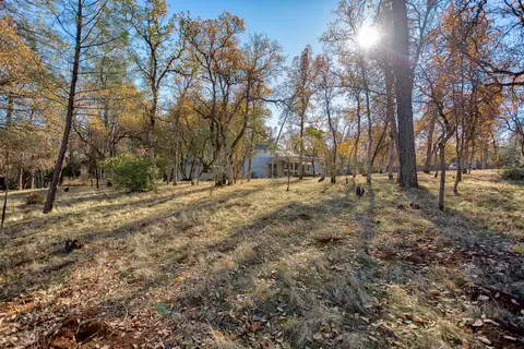16582 Vladimir Ct, Redding, CA 96001 photo 47
