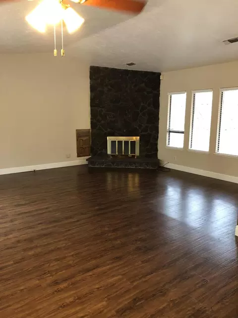 7059 Bohn Blvd, Anderson, CA 96007 photo 3