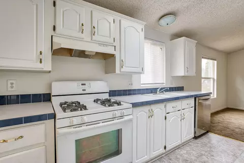 20645 Lassen View Ln, Redding, CA 96002 photo 12