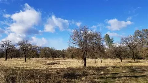 6442 Kasigluk, Anderson, CA 96007 photo 2