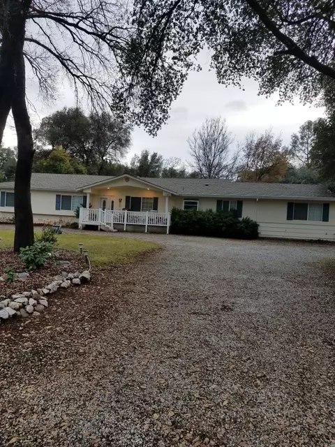 8502 Ranchette Dr, Redding, CA 96001 photo 3