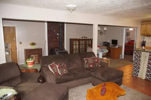 3241 Rupert Rd, Anderson, CA 96007 photo 3
