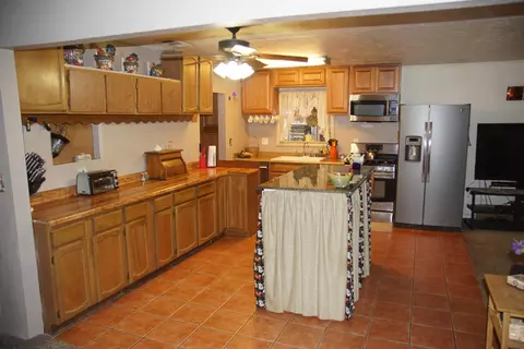3241 Rupert Rd, Anderson, CA 96007 photo 6