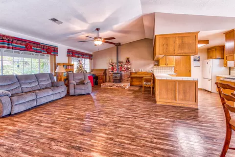 18597 Clydesdale Dr, Red Bluff, CA 96080 photo 7