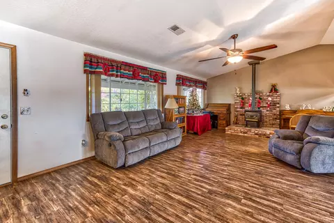 18597 Clydesdale Dr, Red Bluff, CA 96080 photo 29