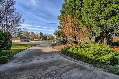 15 Nirvana Ct, Red Bluff, CA 96080 photo 5