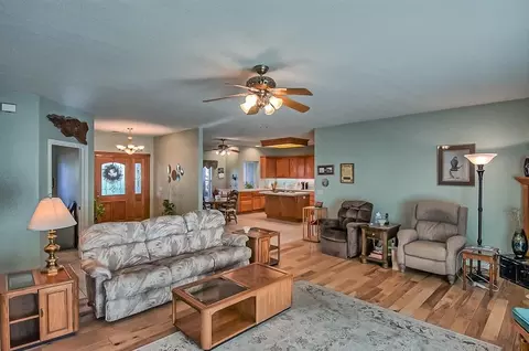 15 Nirvana Ct, Red Bluff, CA 96080 photo 10