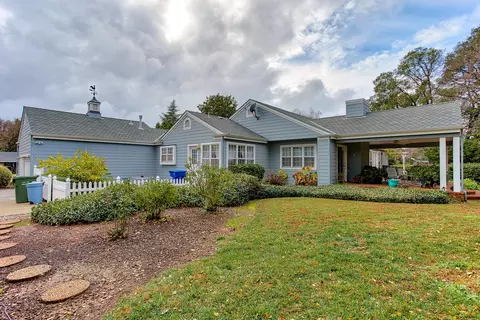 2550 El Verano St, Redding, CA 96002 photo 23
