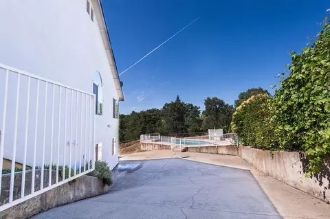 3335 Scenic Dr, Redding, CA 96001 photo 29
