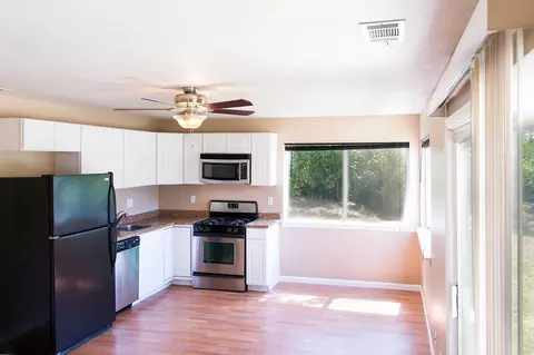 3335 Scenic Dr, Redding, CA 96001 photo 21