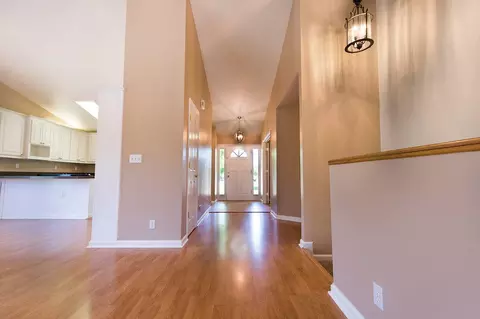 3335 Scenic Dr, Redding, CA 96001 photo 7