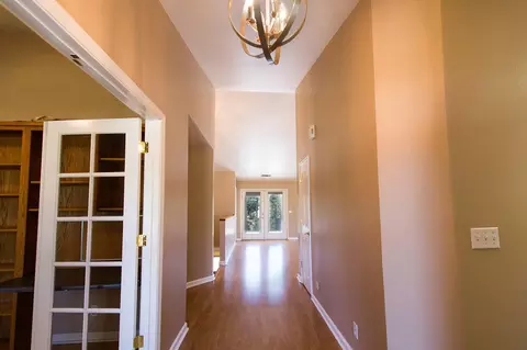 3335 Scenic Dr, Redding, CA 96001 photo 13