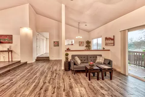 986 Willow Brook Ln, Redding, CA 96003 photo 21