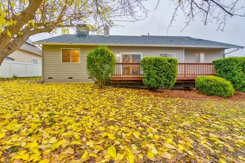 986 Willow Brook Ln, Redding, CA 96003 photo 48