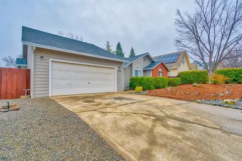 986 Willow Brook Ln, Redding, CA 96003 photo 5