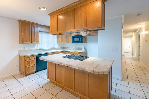 1811 Laurel Ave, Redding, CA 96001 photo 6