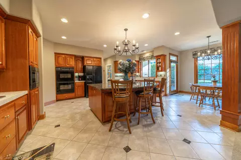 4628 St Charles Dr, Redding, CA 96002 photo 16