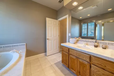 4628 St Charles Dr, Redding, CA 96002 photo 42