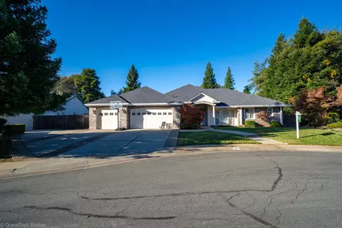 4628 St Charles Dr, Redding, CA 96002 photo 1