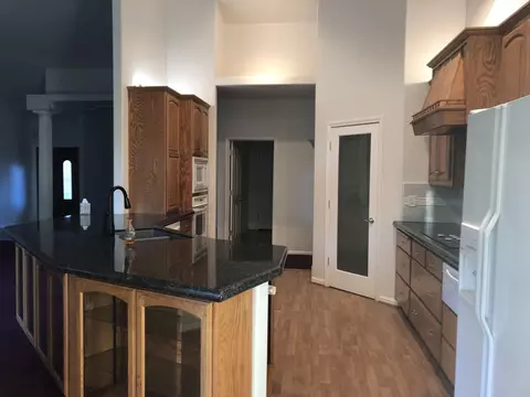 6719 Eastmont Dr, Redding, CA 96002 photo 5
