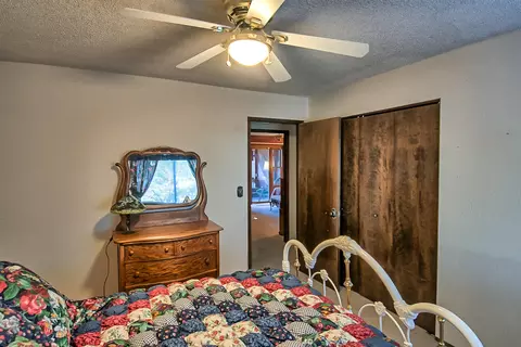 2151 Oak Ridge Dr, Redding, CA 96001 photo 32