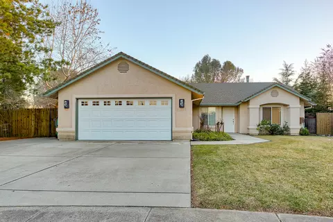 2765 Citrine Ave, Redding, CA 96001 photo 1