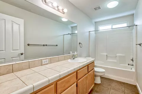 2765 Citrine Ave, Redding, CA 96001 photo 12