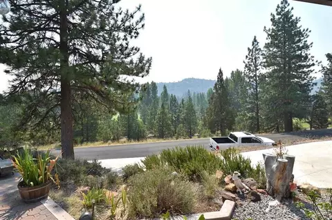 4217 Rainbow Dr, Weed, CA 96094 photo 4