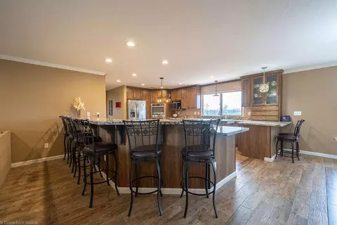 610 Oleta Dr, Redding, CA 96003 photo 16