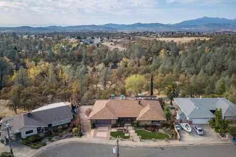 610 Oleta Dr, Redding, CA 96003 photo 20
